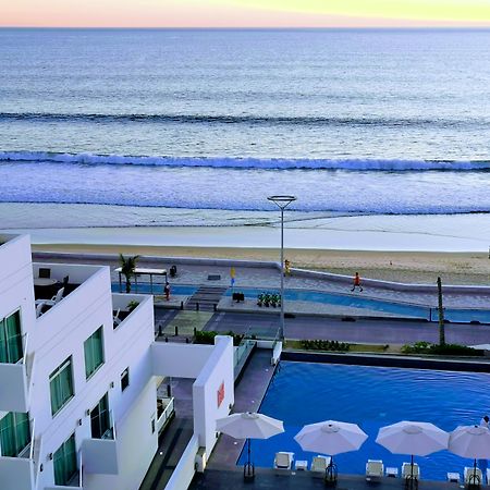 Coral Island Beach View Hotel マサトラン エクステリア 写真