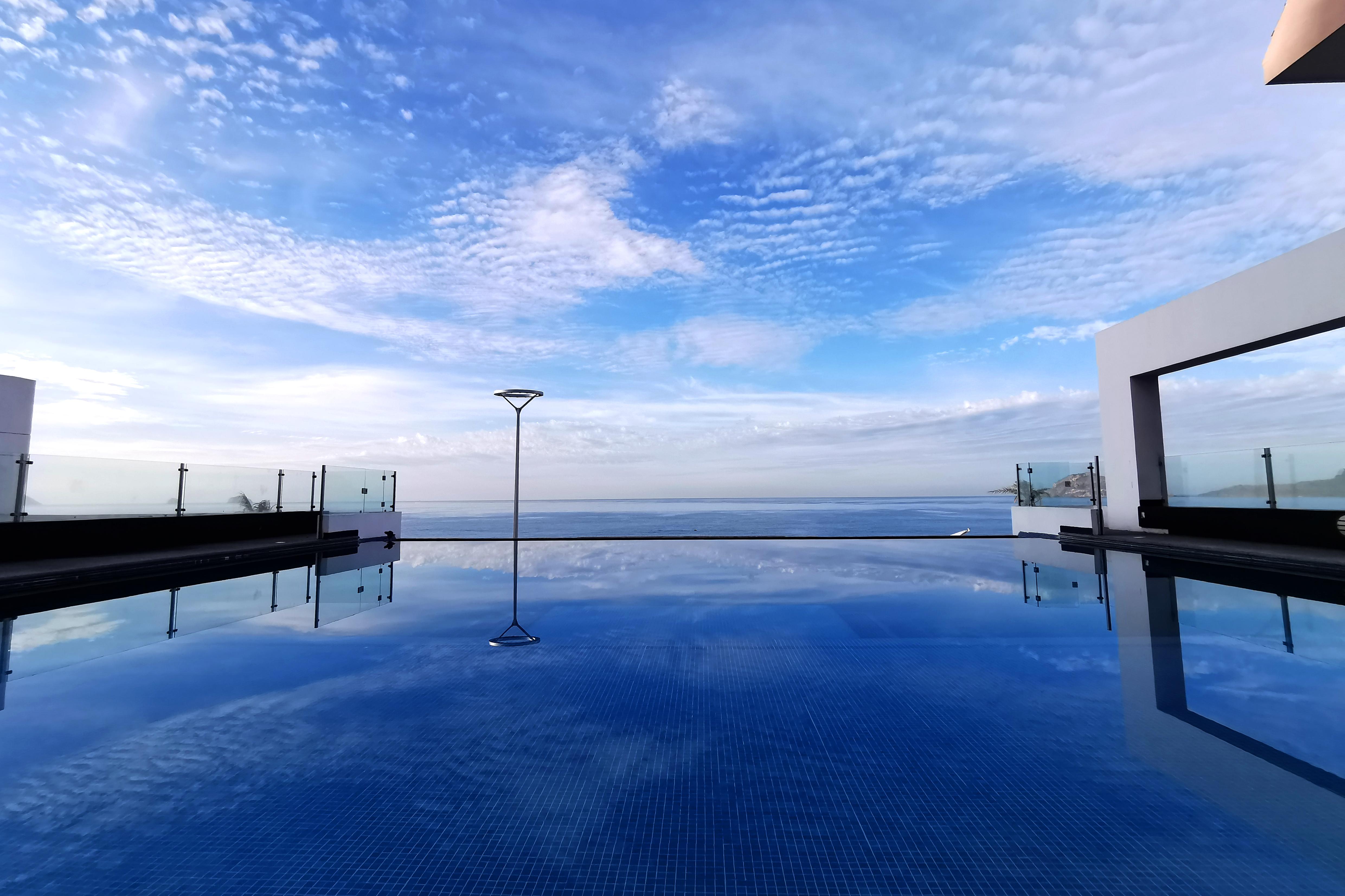 Coral Island Beach View Hotel マサトラン エクステリア 写真