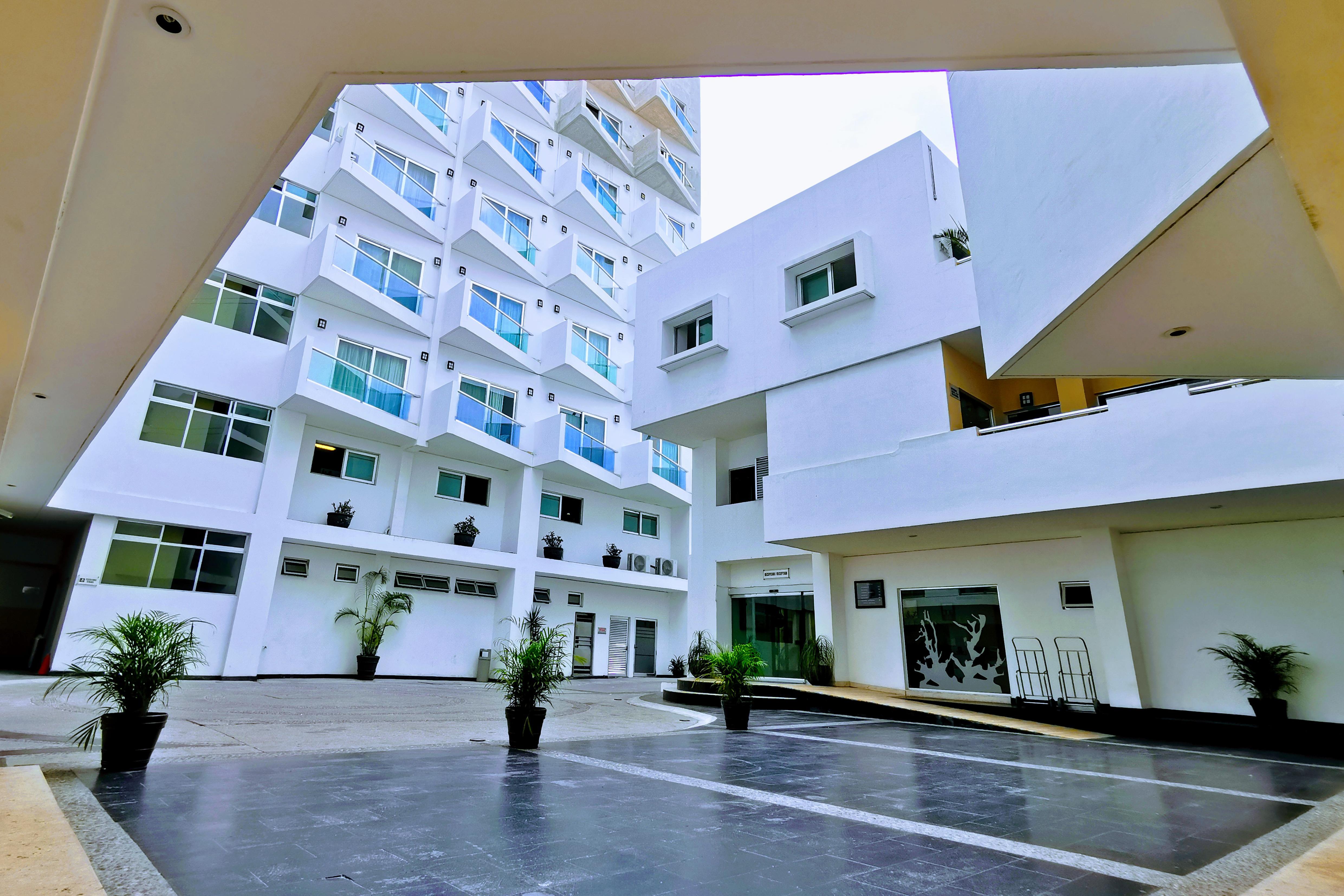 Coral Island Beach View Hotel マサトラン エクステリア 写真