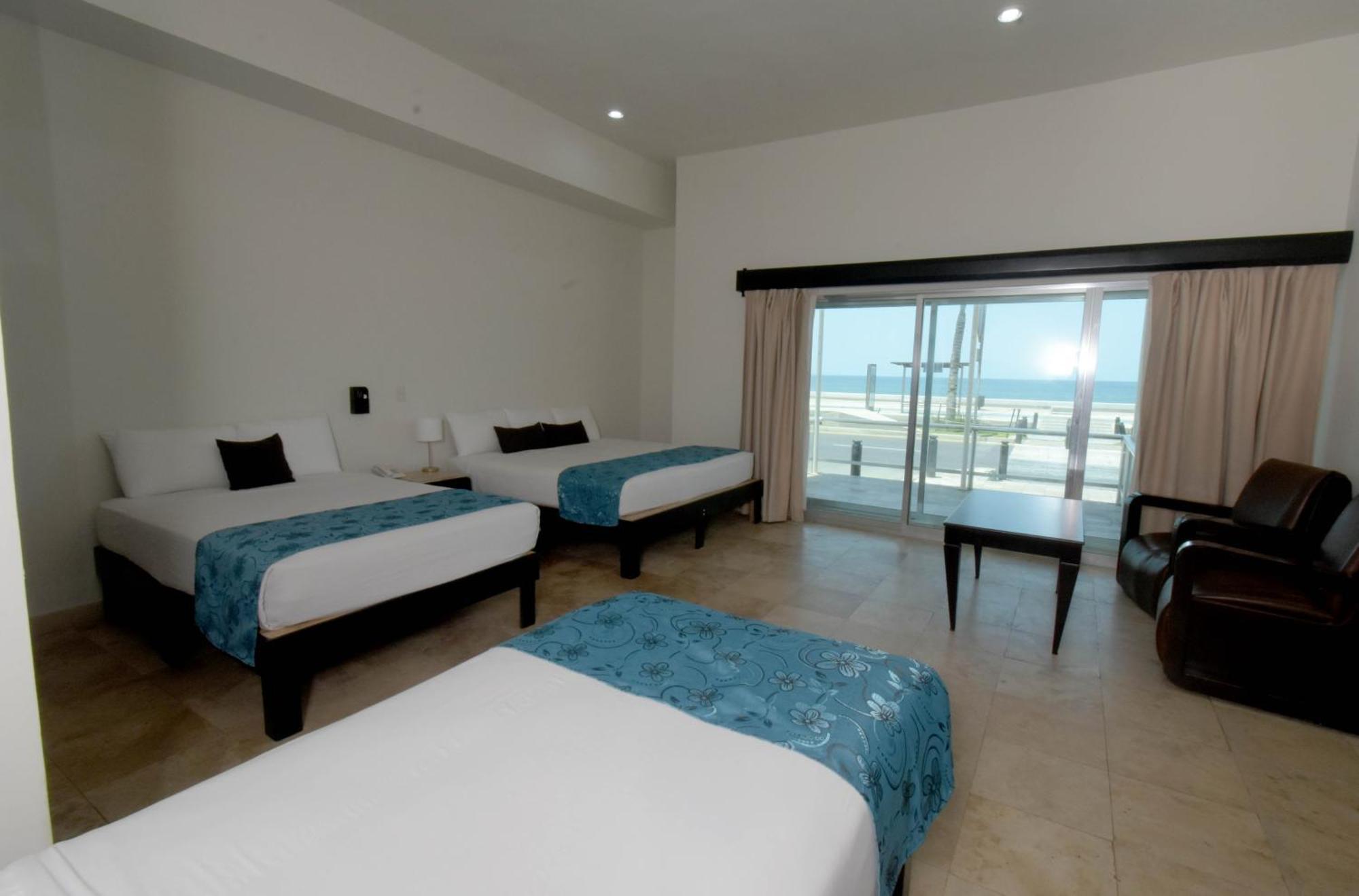 Coral Island Beach View Hotel マサトラン エクステリア 写真