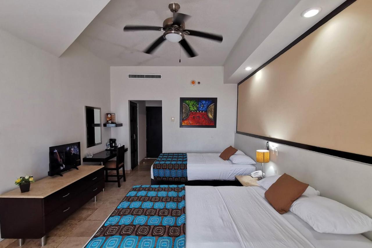 Coral Island Beach View Hotel マサトラン エクステリア 写真
