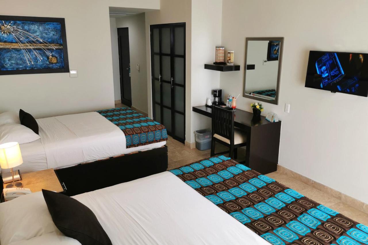 Coral Island Beach View Hotel マサトラン エクステリア 写真
