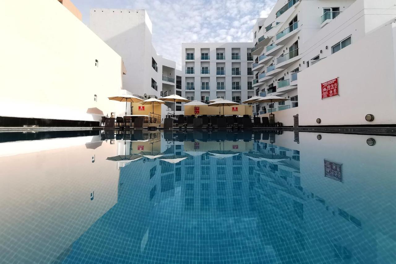 Coral Island Beach View Hotel マサトラン エクステリア 写真