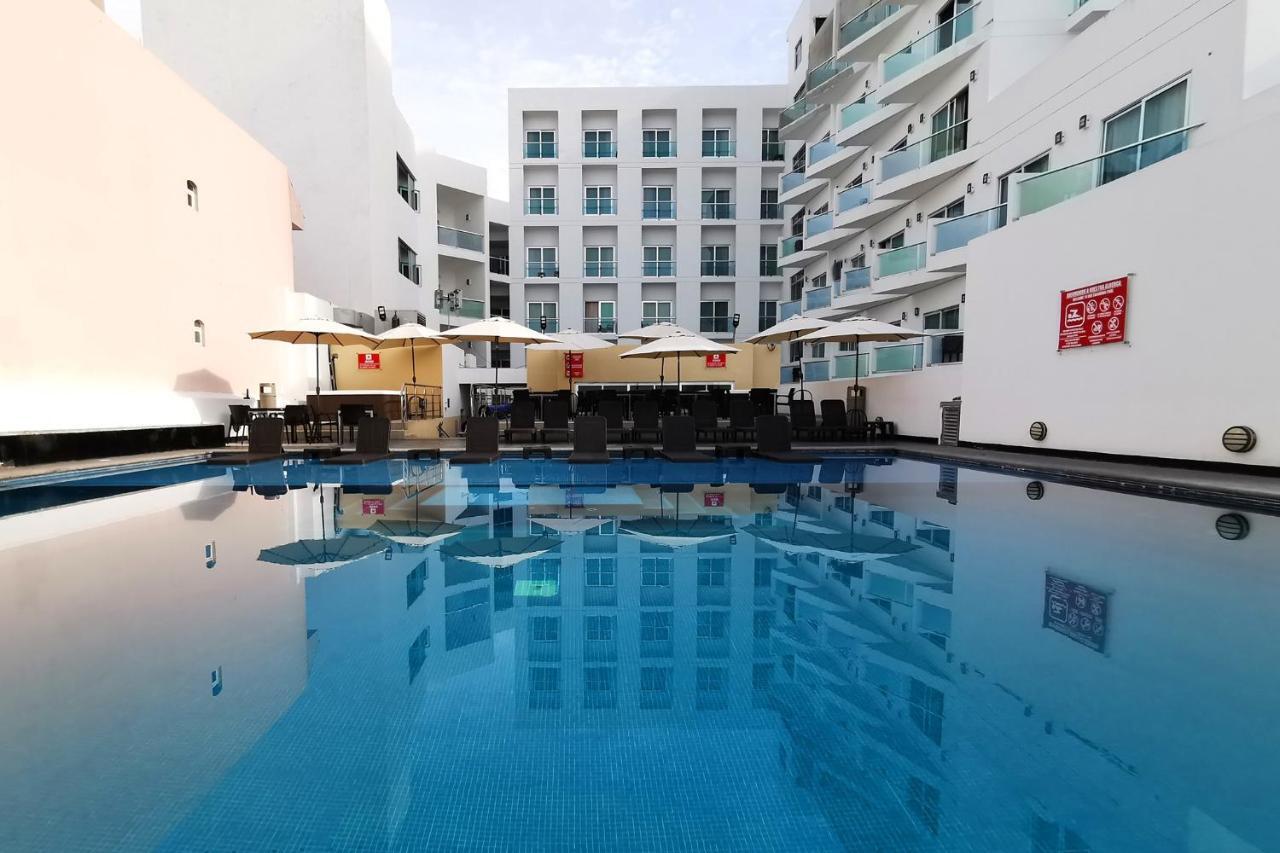 Coral Island Beach View Hotel マサトラン エクステリア 写真
